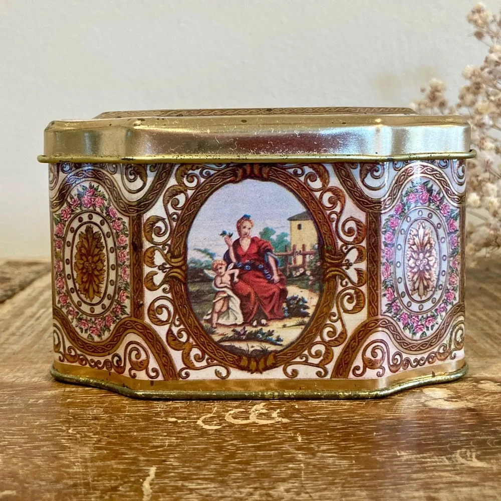 Vintage Metal Tin Meister Brazil Trinket Box